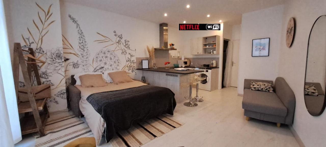 Les Arcades Studio Coeur De Ville Cholet Dış mekan fotoğraf